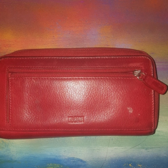 Leather wallet ๐ - Picture 2 of 5